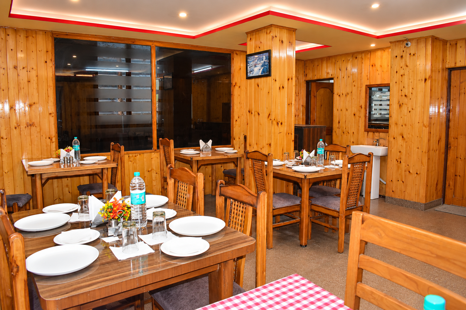 Dining and celebrations at New Radhika Manali