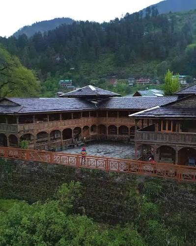 Naggar Castle